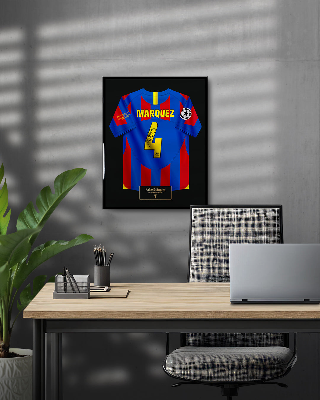 FC Barcelona 2005/06 Local - Diseño Jersey / Márquez #4