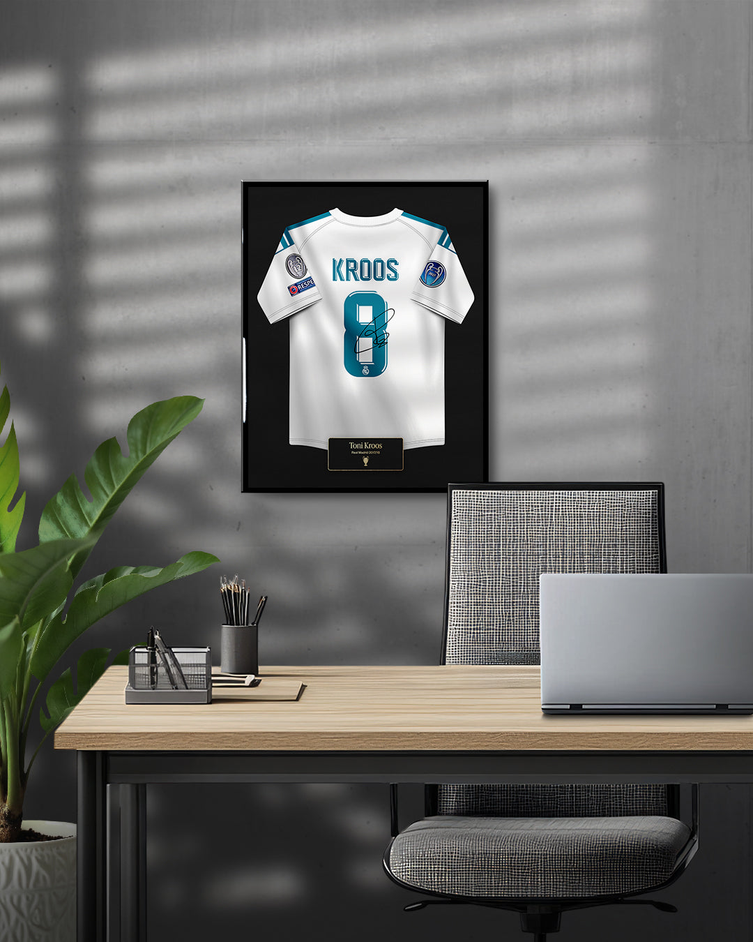 Real Madrid 2017/18 Local - Diseño Jersey / Kroos #8