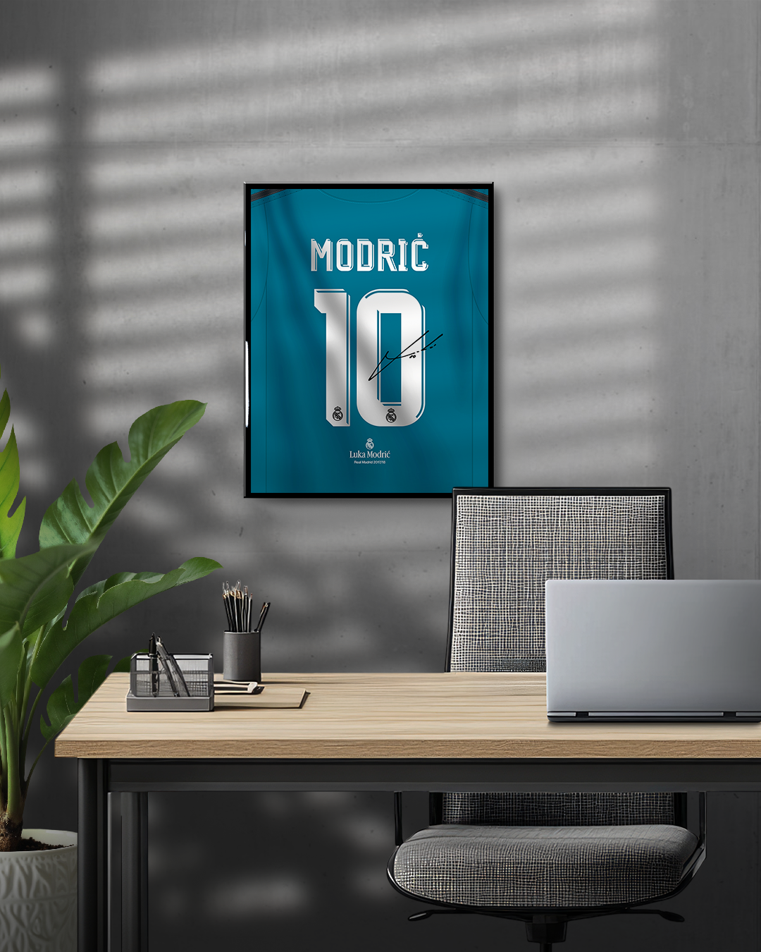 Real Madrid 2017/18 Tercera - Diseño Dorsal / Modrić #10