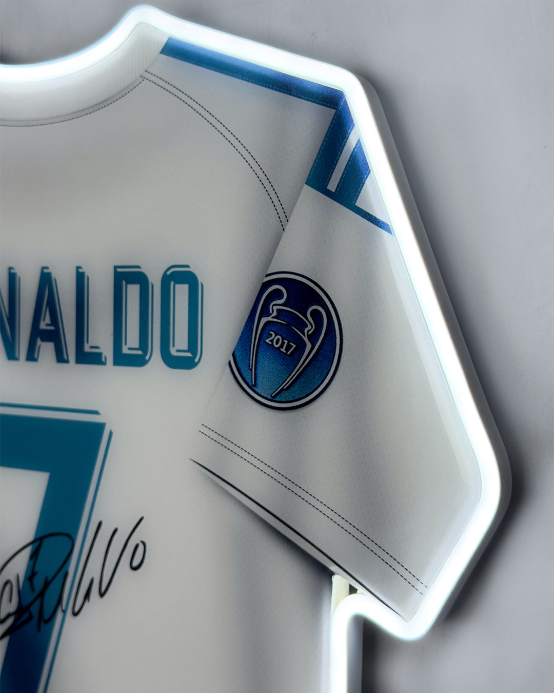 Real Madrid 2017/18 Local - Jersey LED