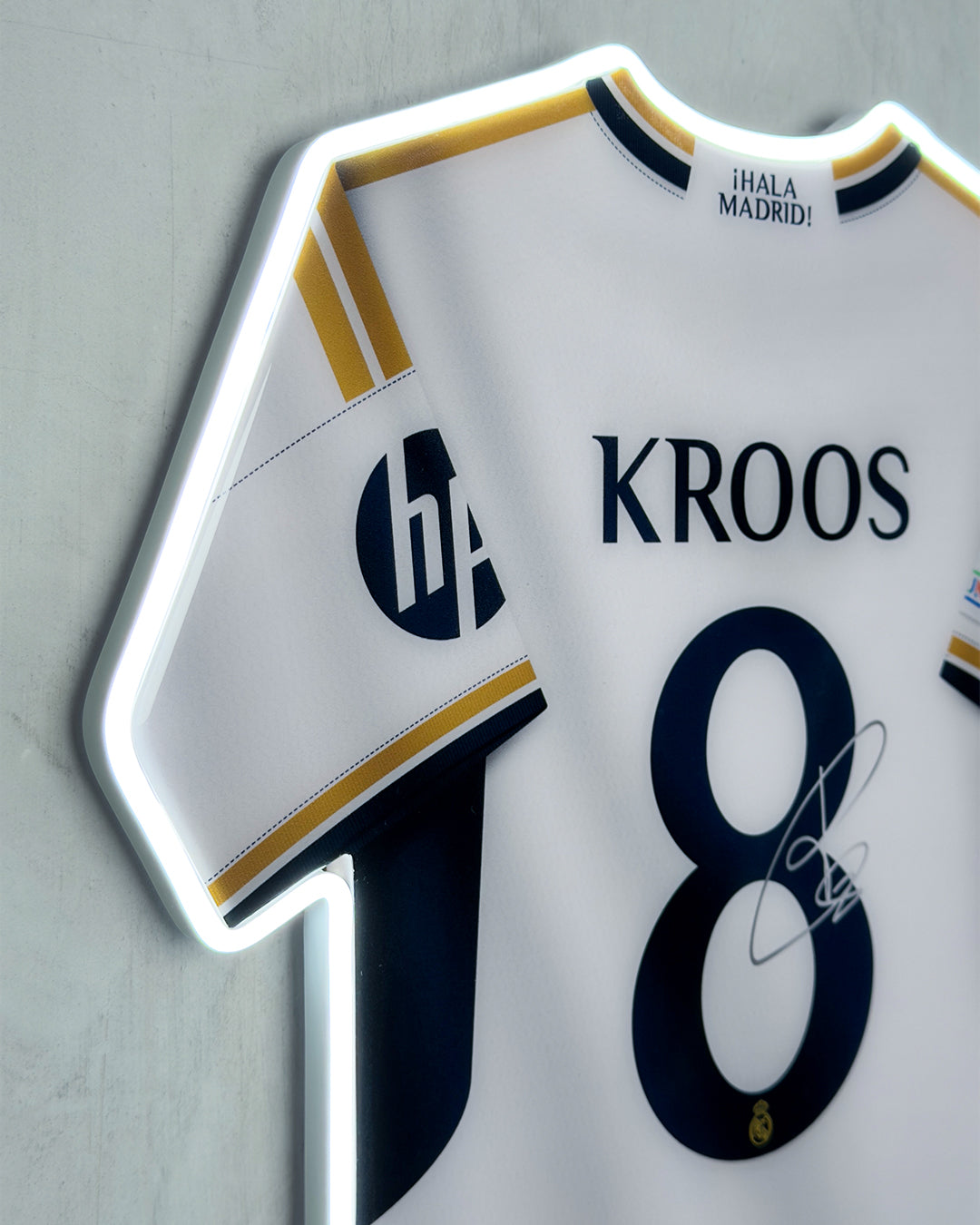 Real Madrid 2023/24 Local- Jersey LED