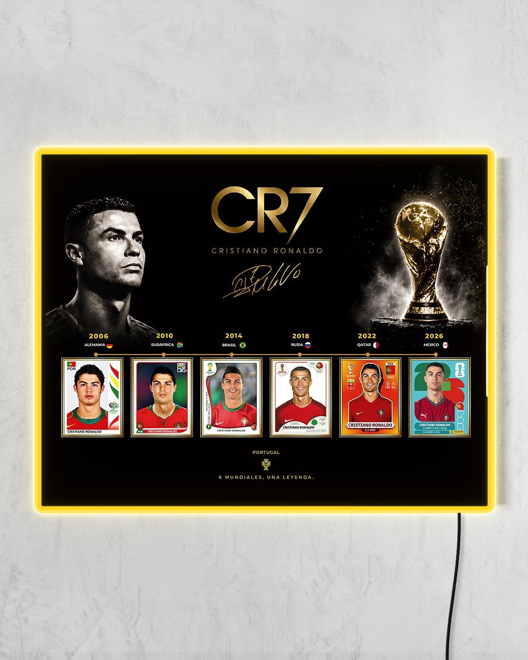 Cristiano Ronaldo - 6 Mundiales con LED amarillo encendido