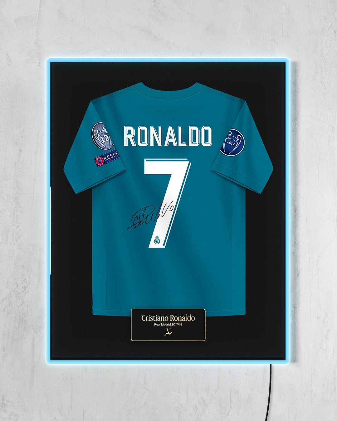 Real Madrid 2017/18 Tercera - Diseño Jersey con LED celeste encendido