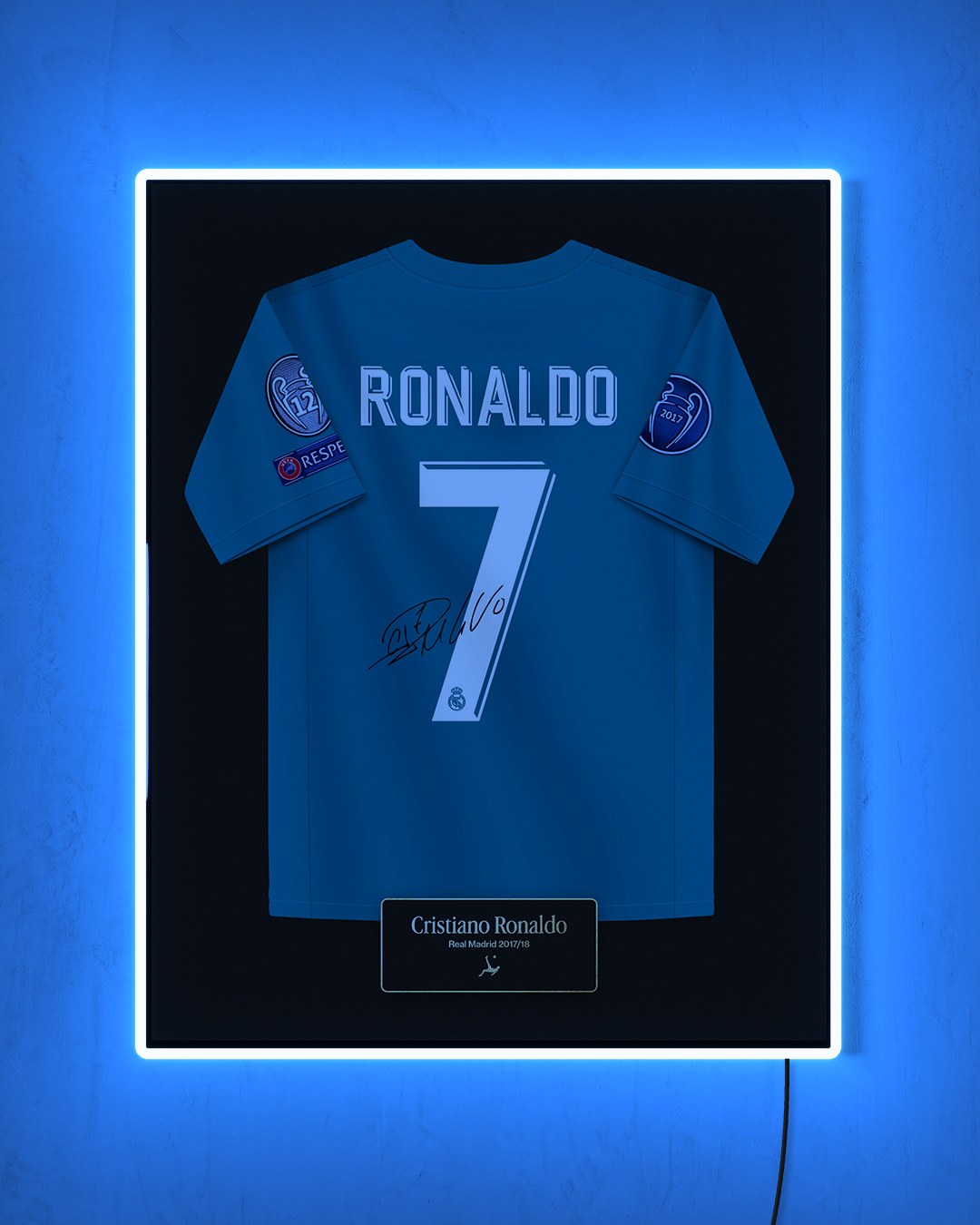 Real Madrid 2017/18 Tercera - Diseño Jersey con LED celeste encendido de noche