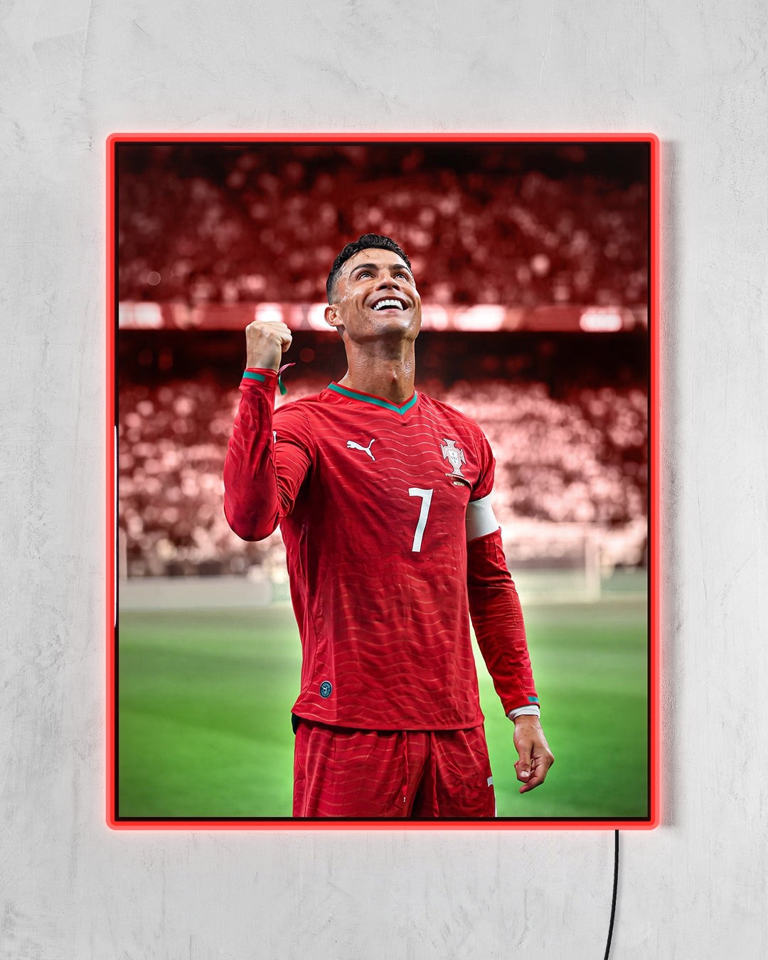 Cristiano Ronaldo - El Último Baile con LED rojo encendido