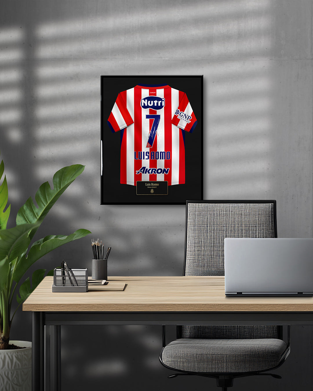 Cuadro Chivas 2026/27 Local - Diseño Jersey Luis Romo #7