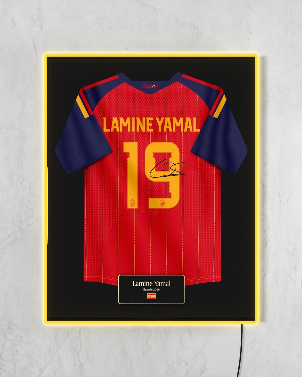 España 2026 Local - Diseño Jersey con LED amarillo encendido