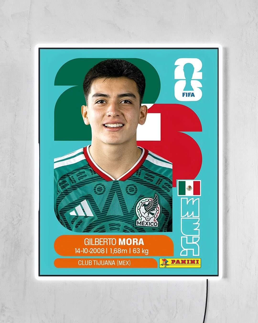 Gilberto Mora - Sticker 2026 con LED blanco encendido