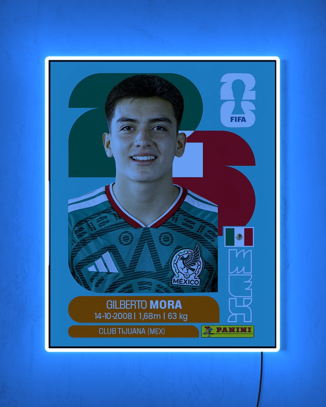Gilberto Mora - Sticker 2026 con LED celeste encendido de noche