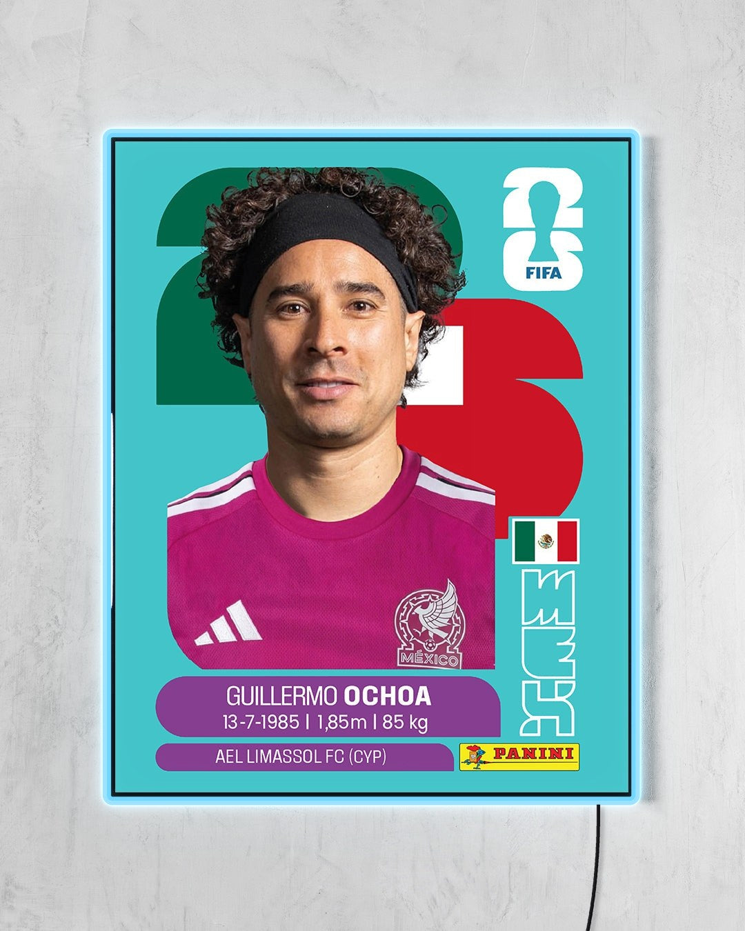 Guillermo Ochoa - Sticker 2026 con LED celeste encendido
