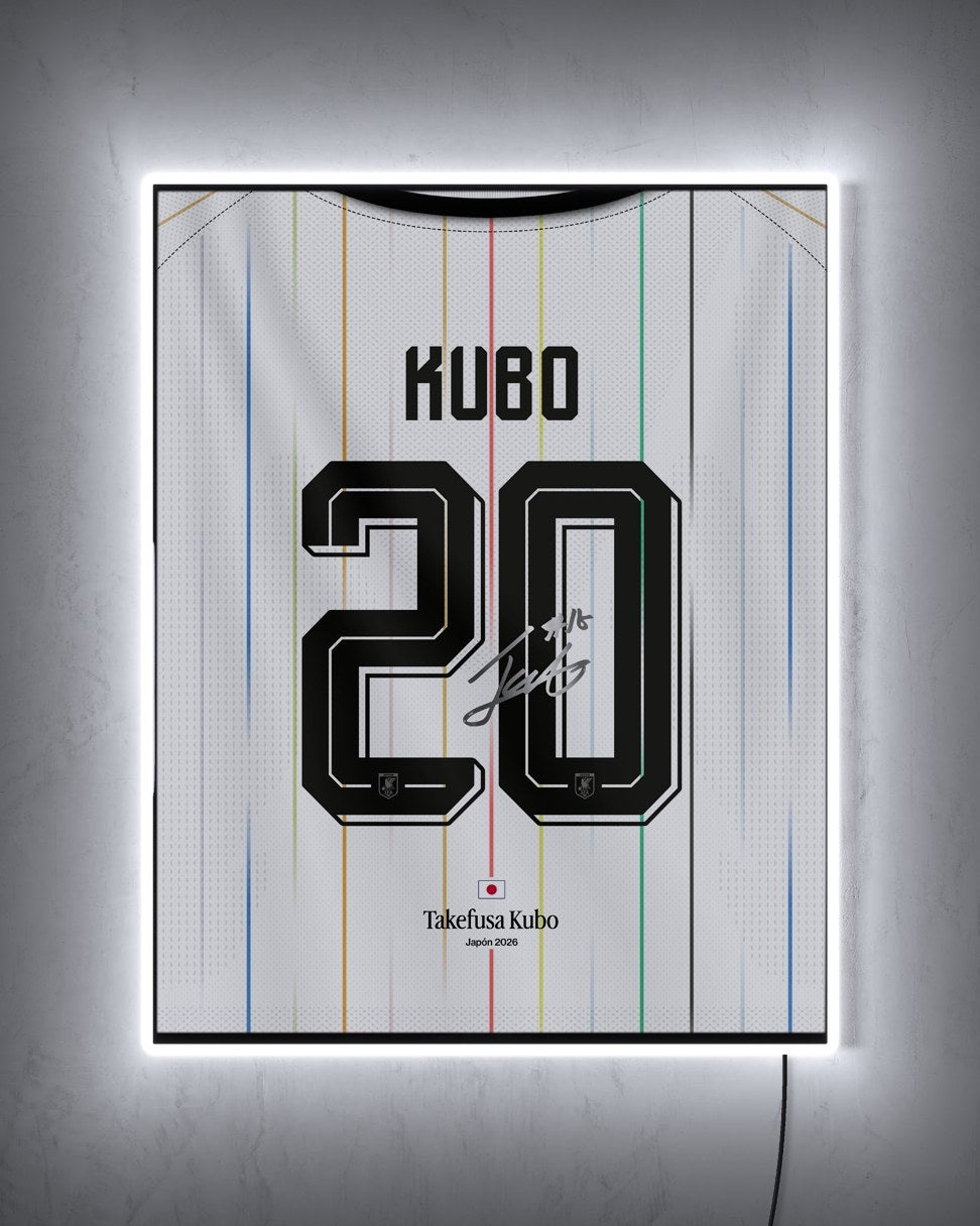Japón 2026 Visitante - Diseño Dorsal con LED blanco encendido de noche