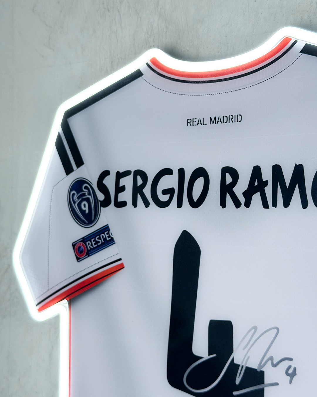 Real Madrid 2013/14 Local - Jersey LED