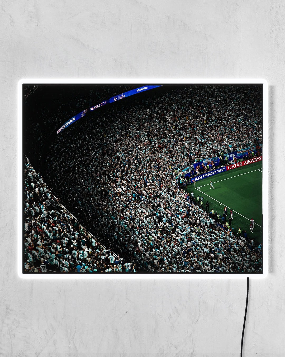 Lionel Messi - Aura Infinita con LED blanco encendido