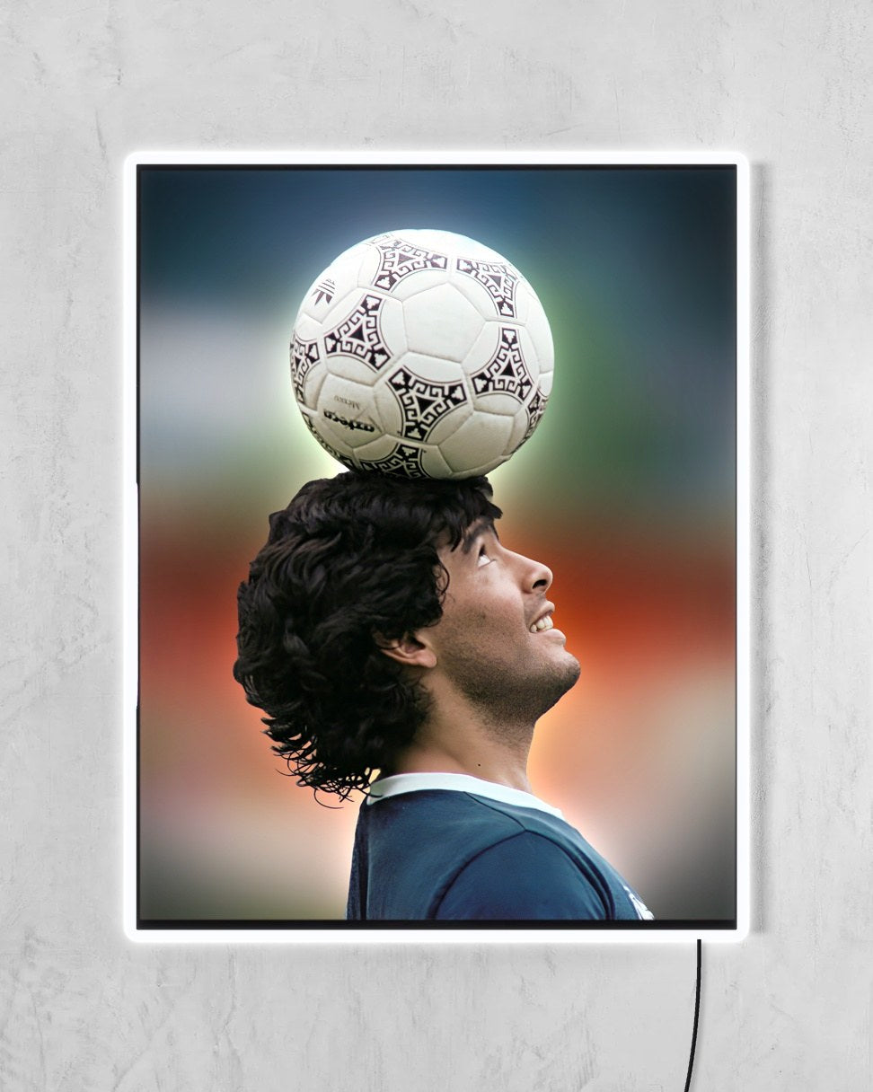 Maradona - Aura con LED blanco encendido
