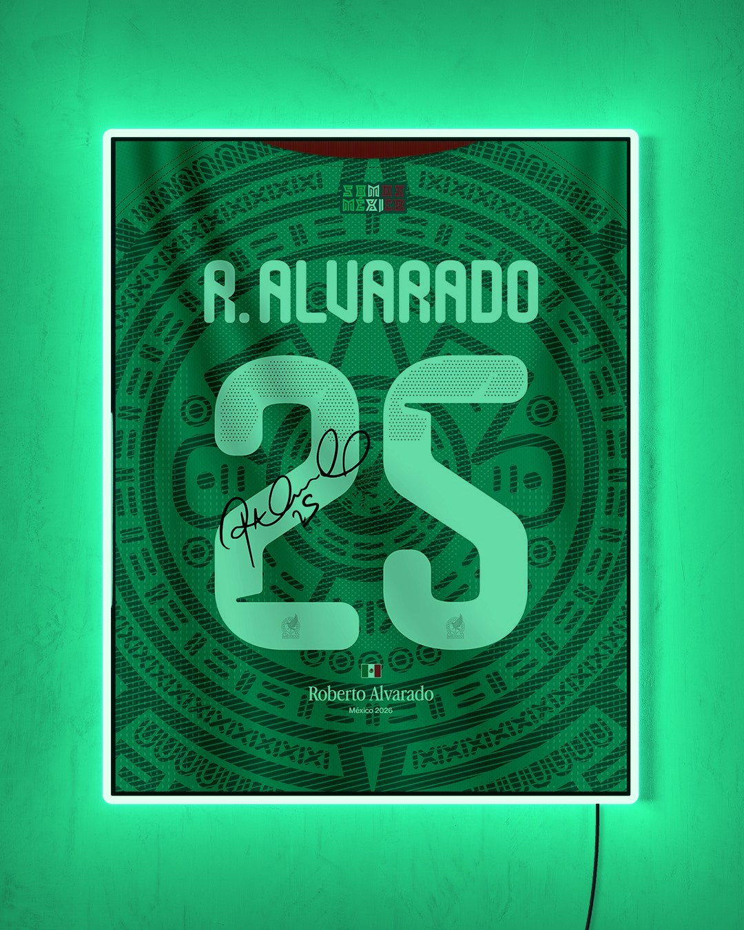 México 2026 Local - Diseño Dorsal / R. Alvarado #25 con LED verde encendido de noche