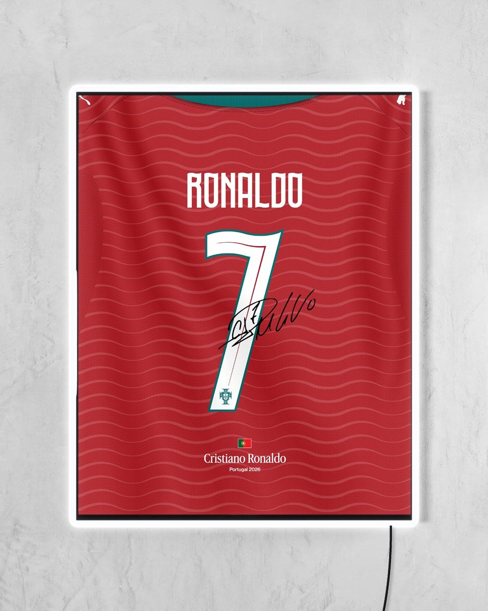 Portugal 2026 Local - Diseño Dorsal con LED blanco encendido
