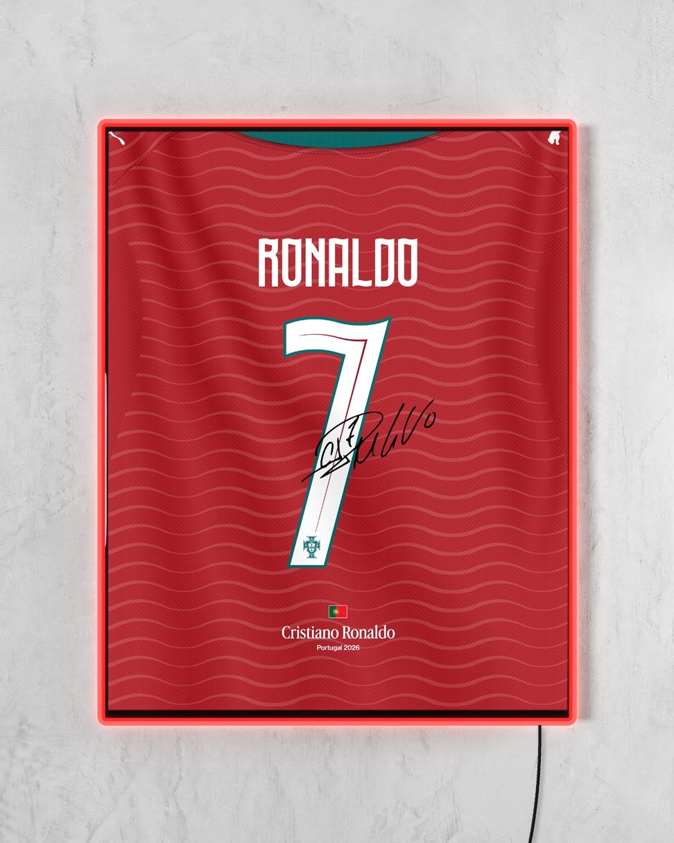 Portugal 2026 Local - Diseño Dorsal con LED rojo encendido