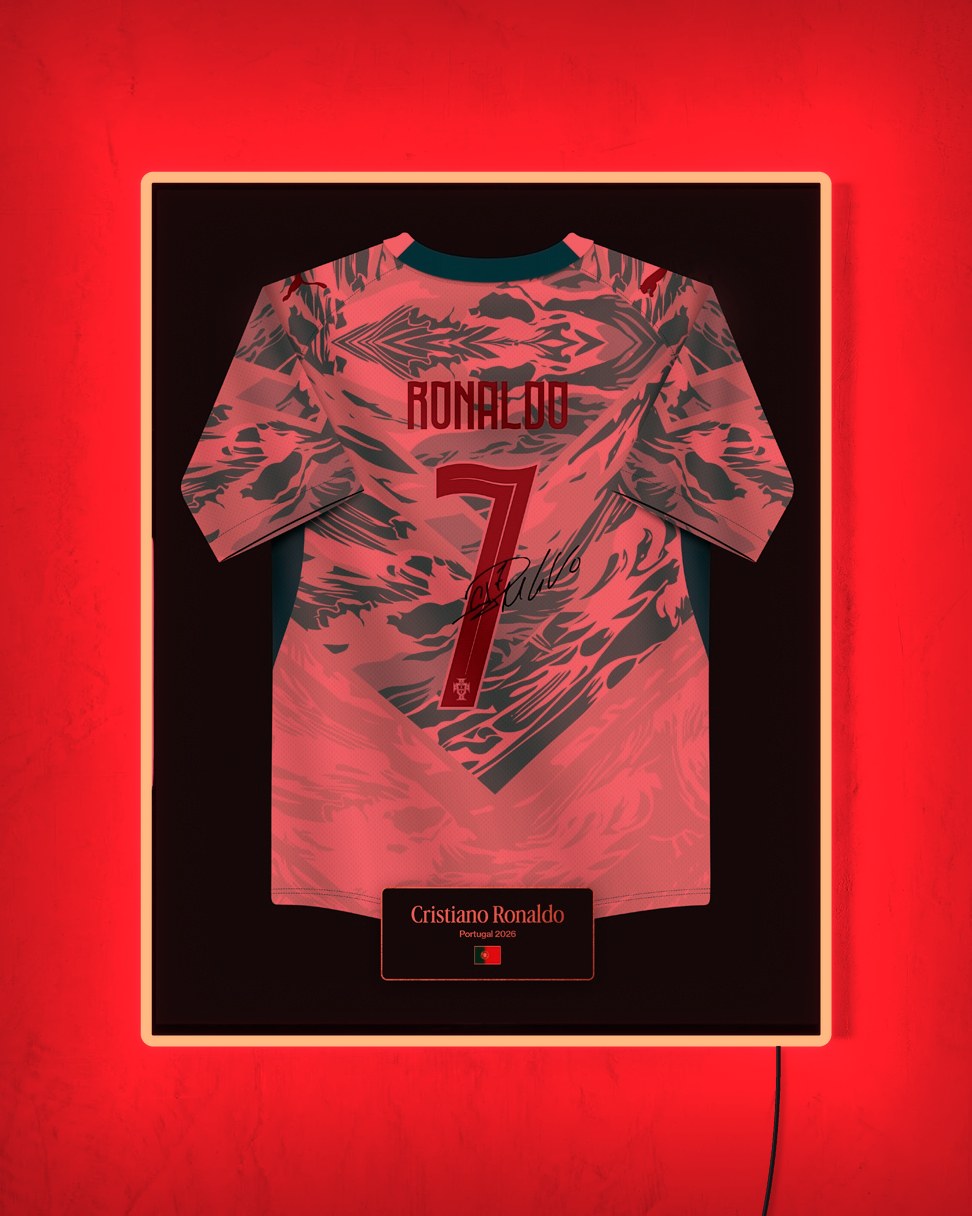 Portugal 2026 Visitante - Diseño Jersey con LED rojo encendido de noche