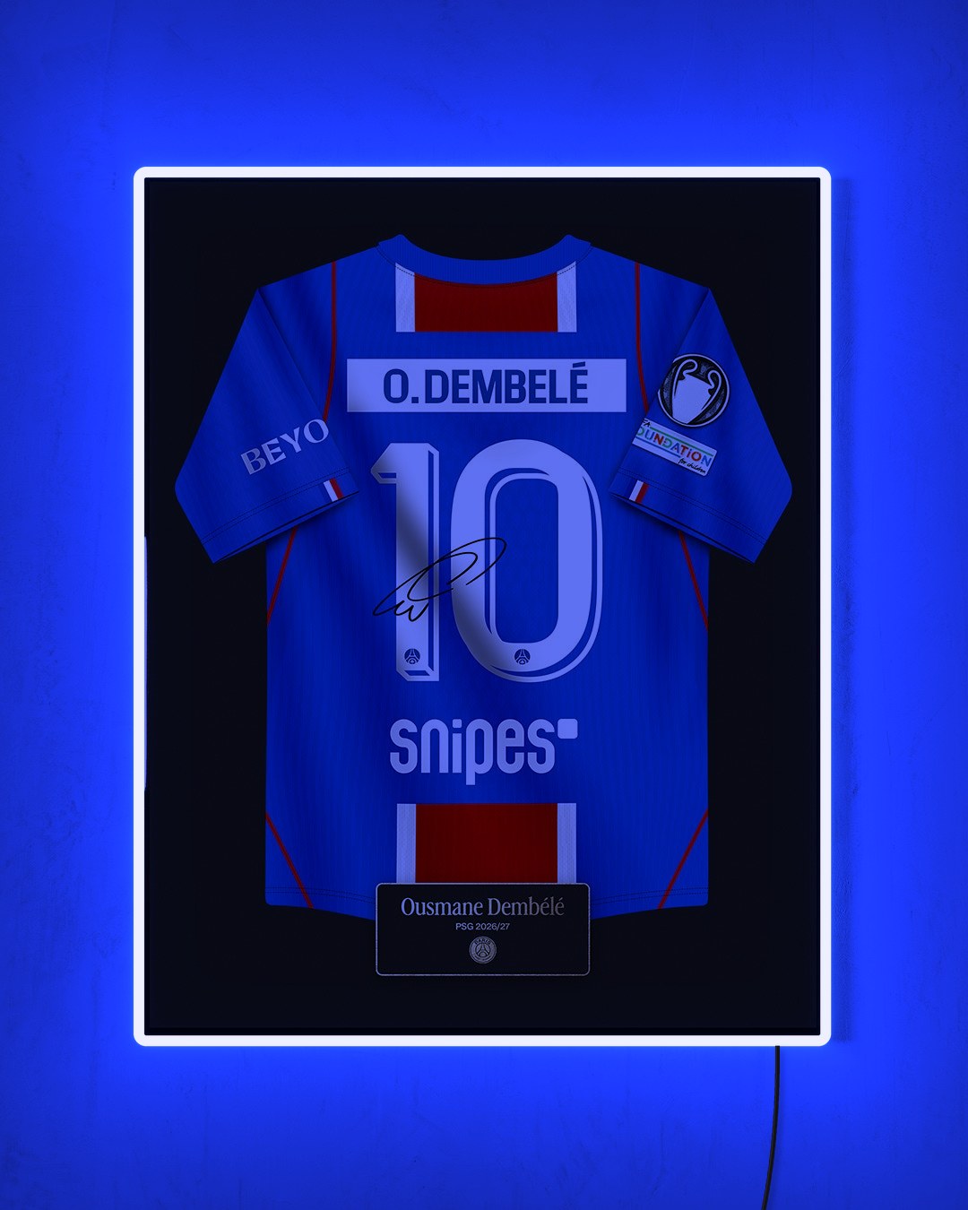 PSG 2026/27 Local - Diseño Jersey con LED azul encendido de noche