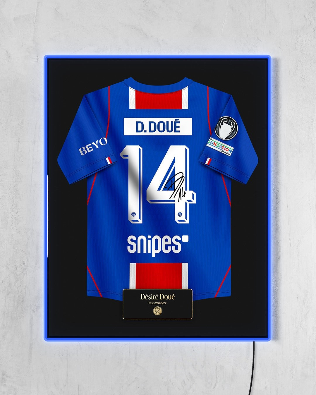 PSG 2026/27 Local - Diseño Jersey / D. Doué #14 con LED azul encendido