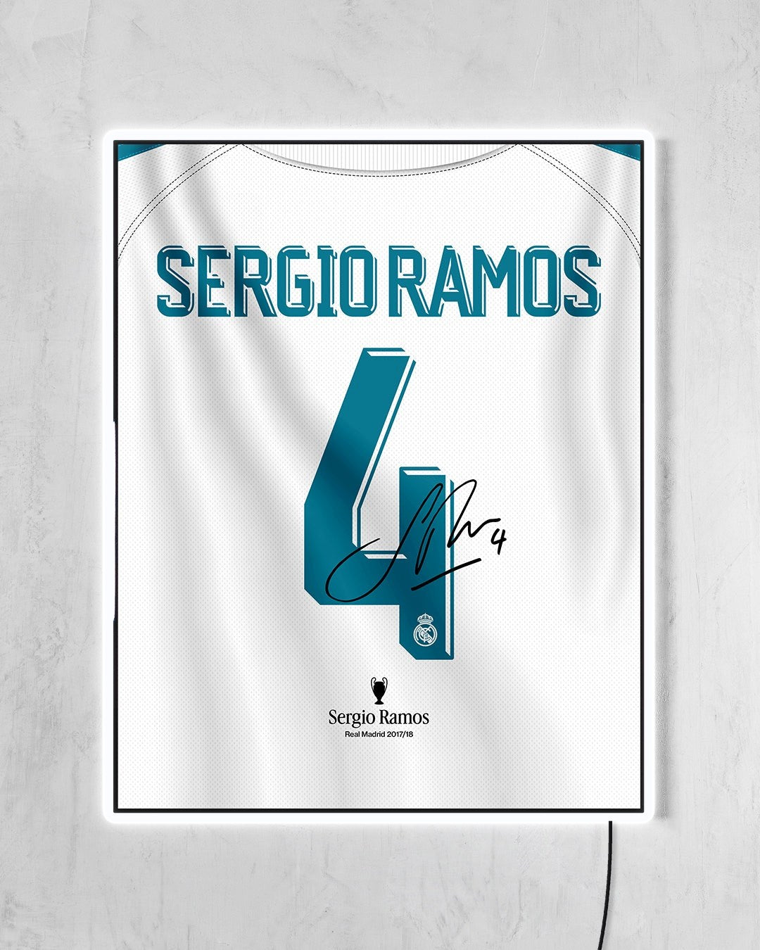 Real Madrid 2017/18 Local - Diseño Dorsal / Sergio Ramos #4 con LED blanco encendido