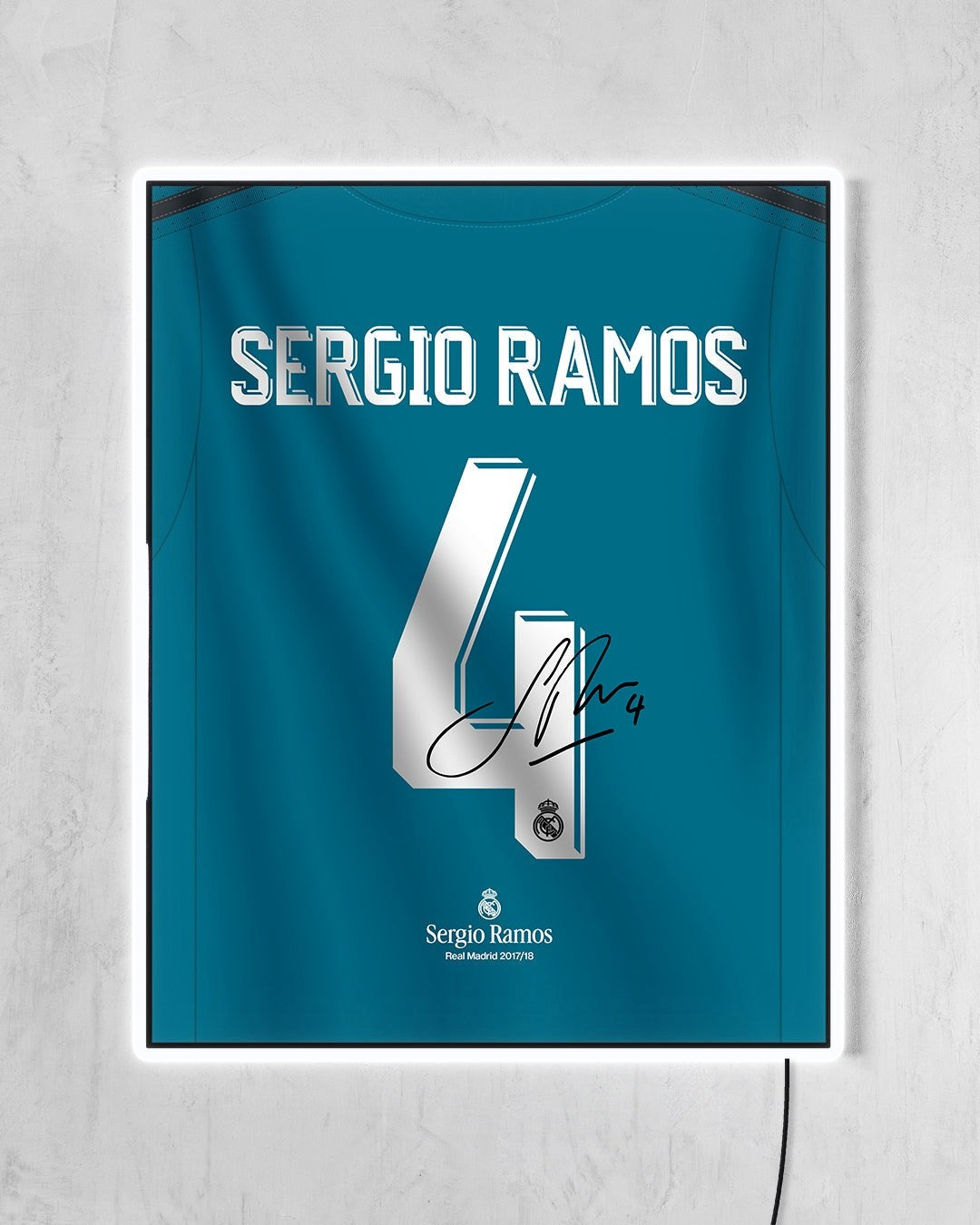 Real Madrid 2017/18 Tercera - Diseño Dorsal / Sergio Ramos #4 con LED blanco encendido