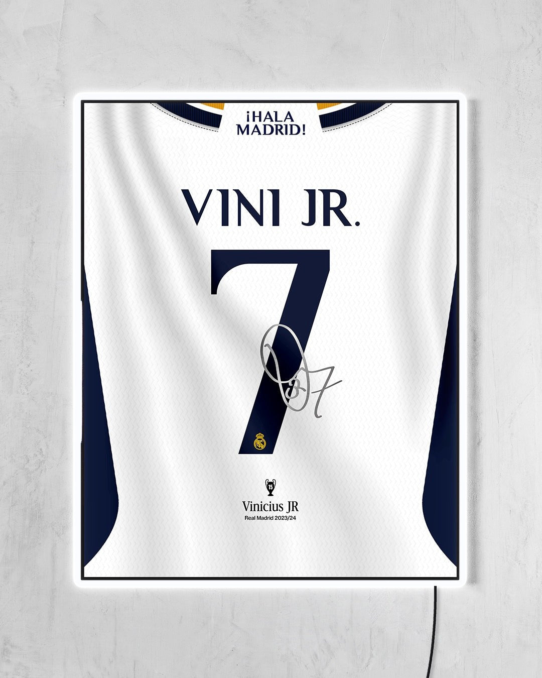Real Madrid 2023/24 Local - Diseño Dorsal / Vinicius JR #7 con LED blanco encendido