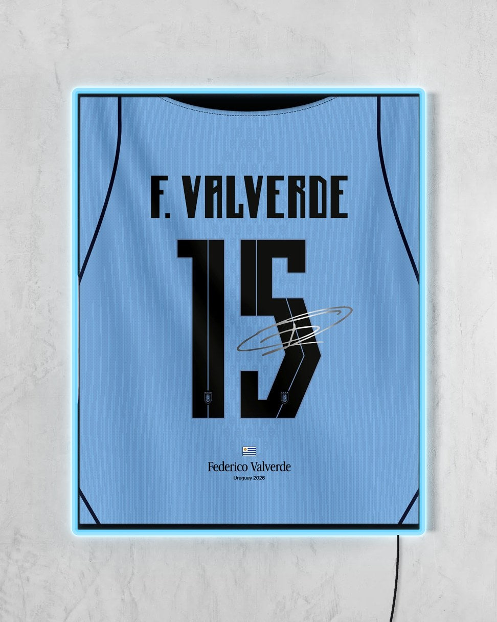 Uruguay 2026 Local - Diseño Dorsal con LED celeste encendido